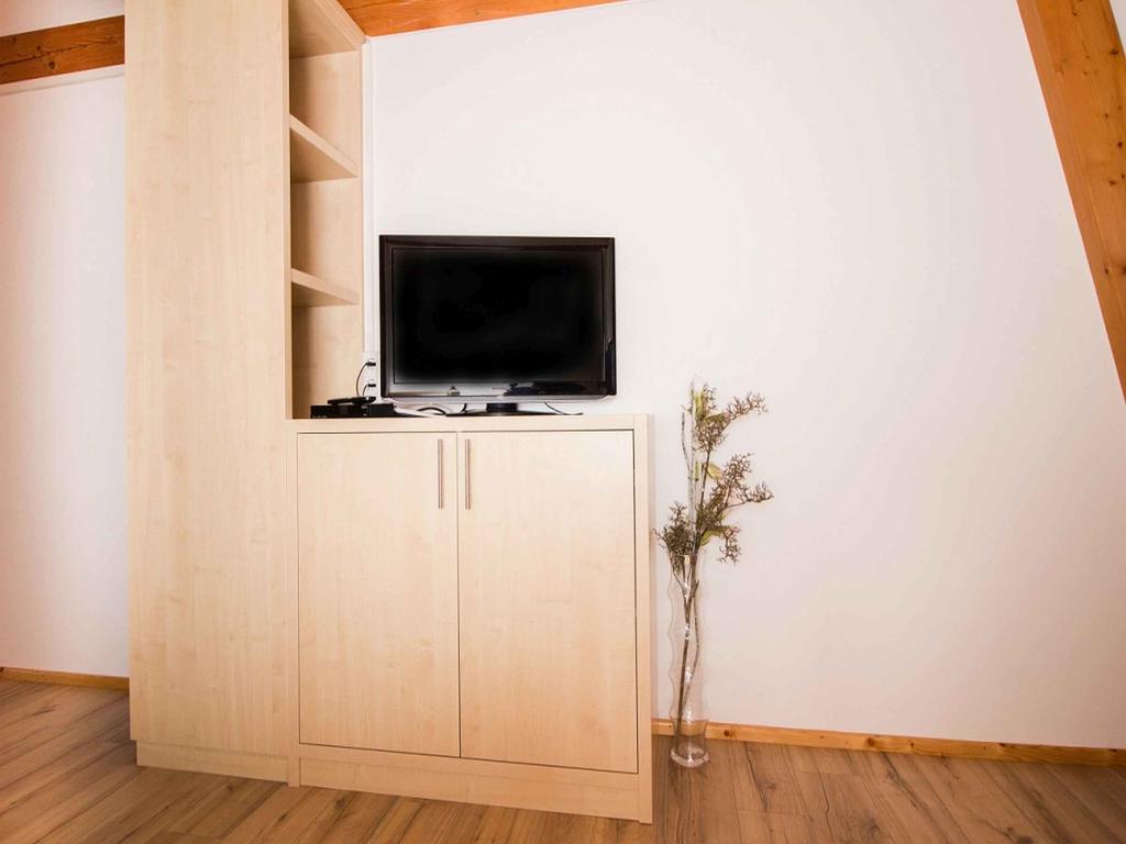 Ferienwohnung Aichem ラドルフツェル・アム・ボーデンゼー エクステリア 写真